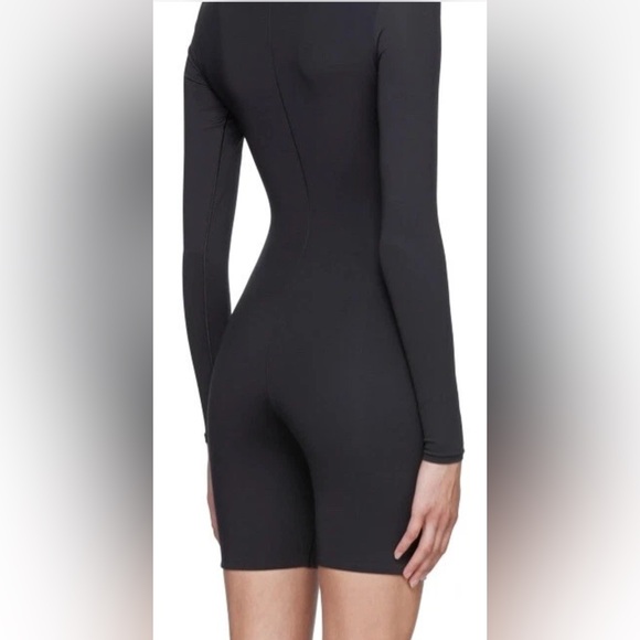 SKIMS Black Long Sleeve Bodysuit - Picture 4 of 6